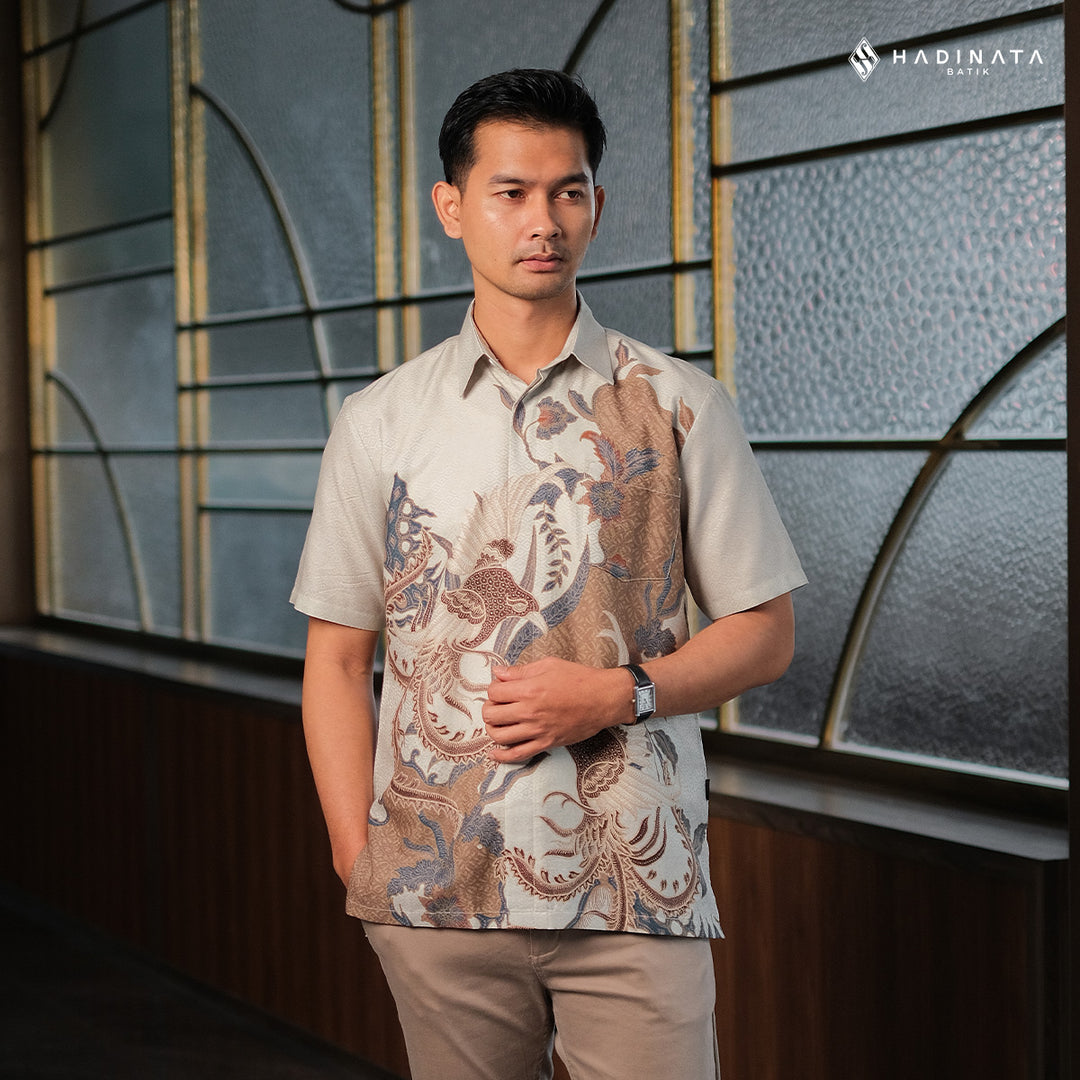 Hadinata Batik Premium Kemeja Batik Pria Lengan Pendek Furing Dobby Garudeya Cream