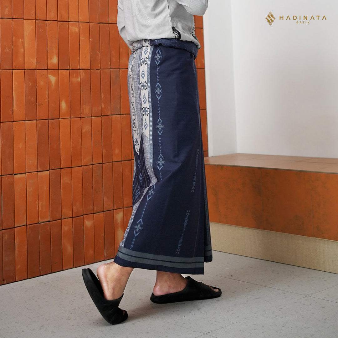 Hadinata Batik Sarung Saskara Navy