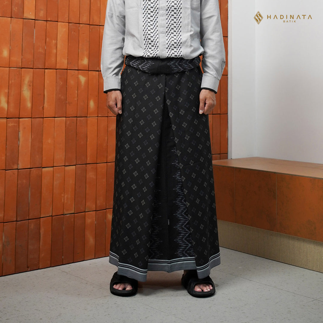 Hadinata Batik Sarung Ayoeb Black