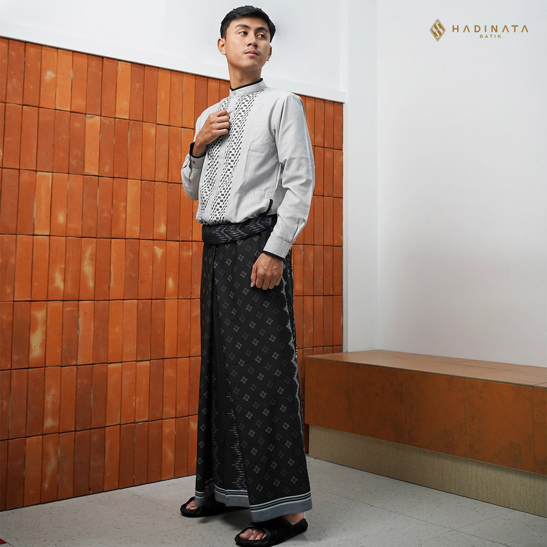 Hadinata Batik Sarung Ayoeb Black