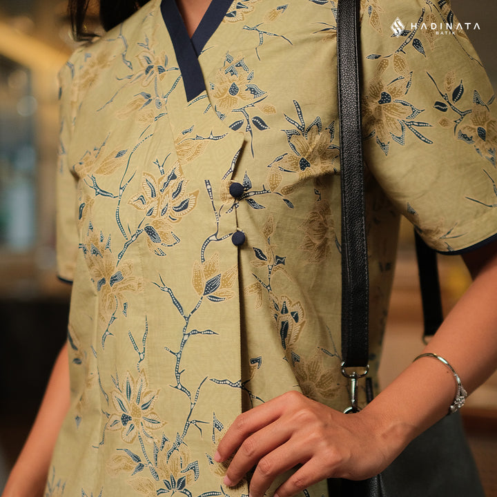 Hadinata Batik Premium Blouse Batik Wanita Lengan Pendek Superfine Wardhani Green