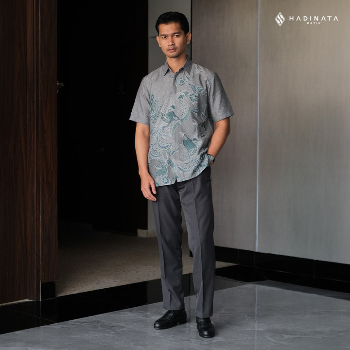 Hadinata Batik Premium Kemeja Batik Pria Lengan Pendek Furing Dobby Garudeya Grey