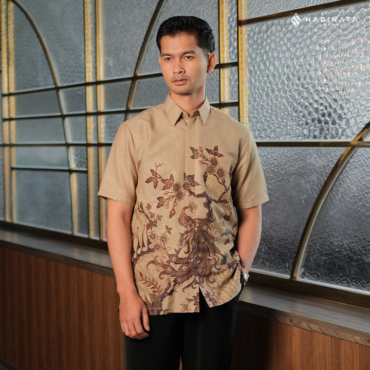 Hadinata Batik Premium Kemeja Batik Pria Lengan Pendek Furing Dobby Luruh Laras Cream