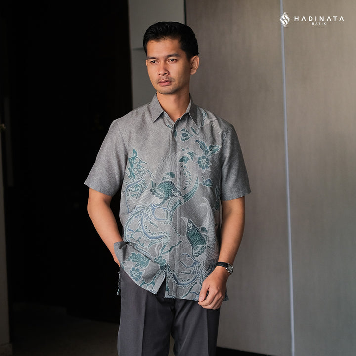 Hadinata Batik Premium Kemeja Batik Pria Lengan Pendek Furing Dobby Garudeya Grey