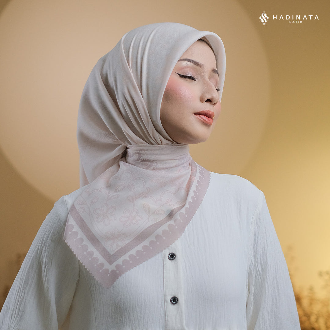 Hadinata Batik Hijab Premium Alina Cream