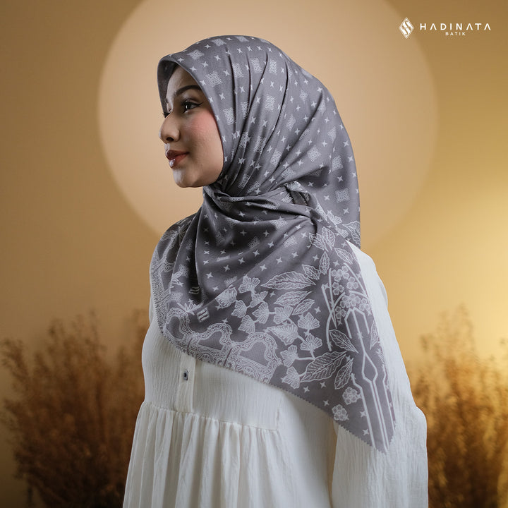 Hadinata Batik Hijab Premium Blerina Black