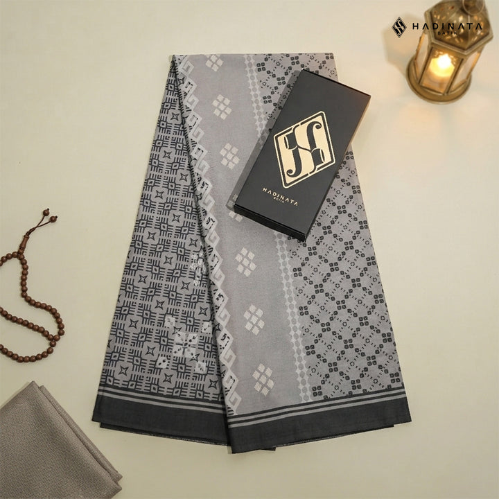Hadinata Batik Premium Sarung Husein Grey