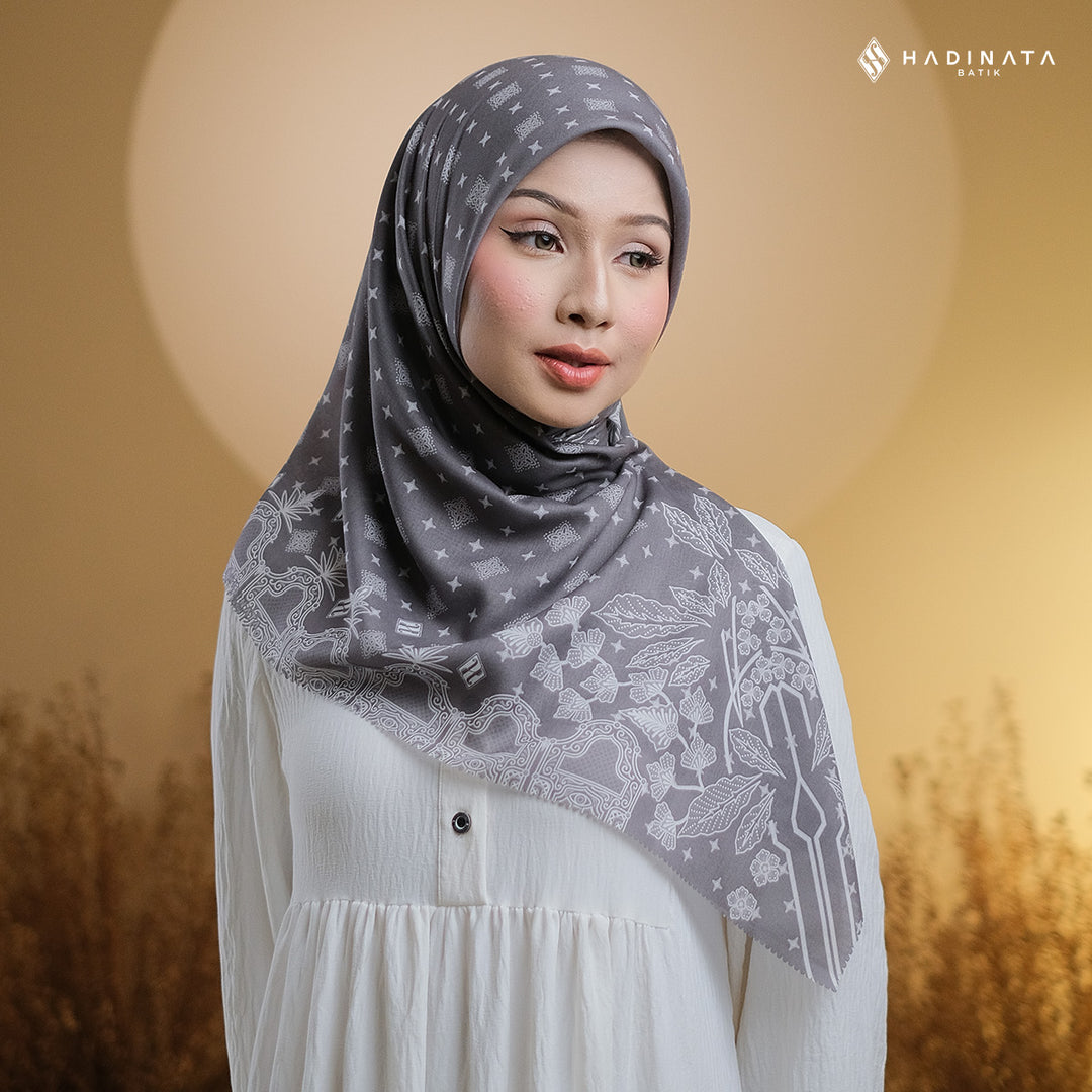 Hadinata Batik Hijab Premium Blerina Black