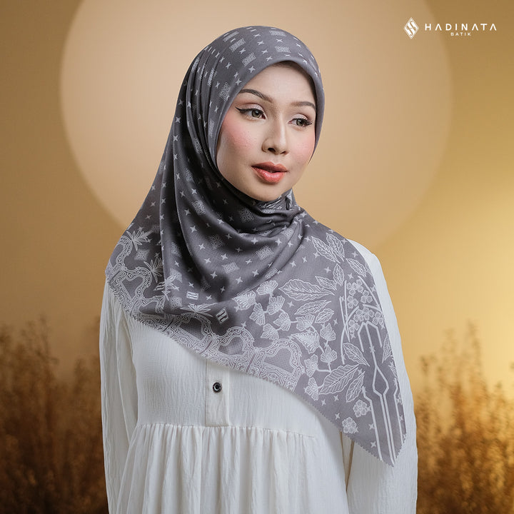 Hadinata Batik Hijab Premium Blerina Black