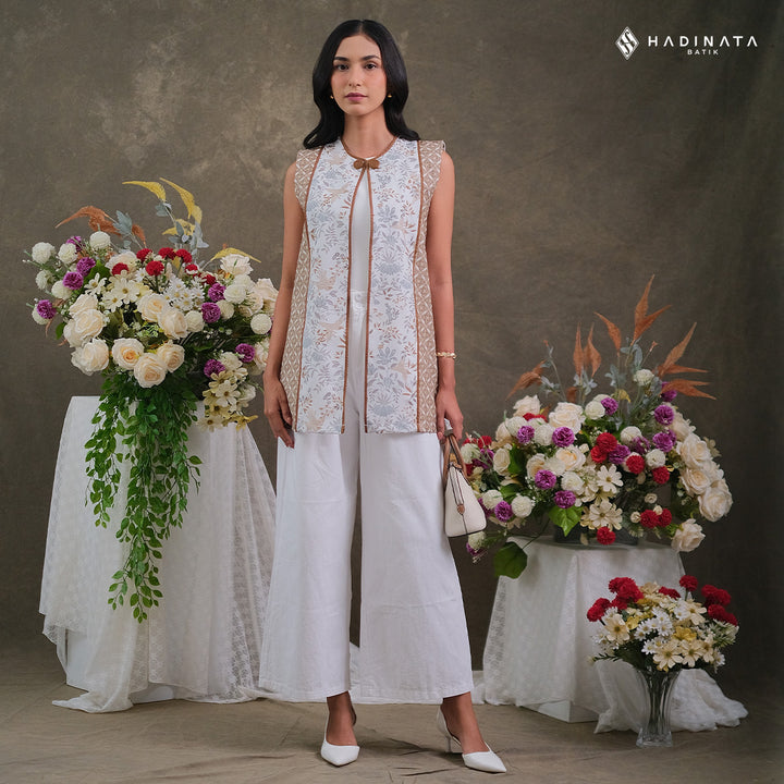 Hadinata Batik Premium Outer Wanita Superfine Furing Widuri White