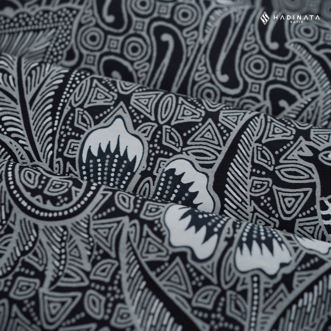 Kain Batik - Akandra Black