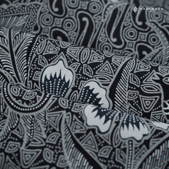 Kain Batik - Akandra Black