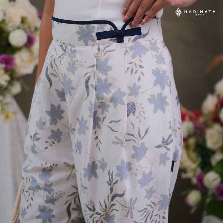 Hadinata Batik Premium Celana Batik Wanita Vidalea White