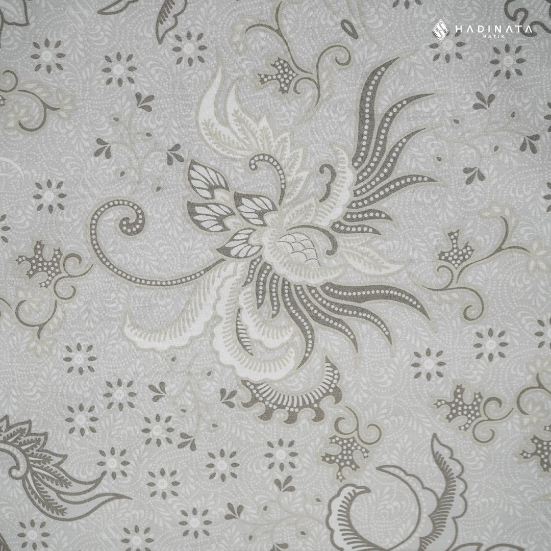 Kain Batik -  Sukmara Cream