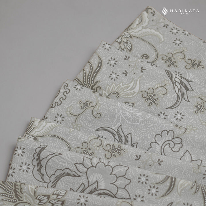 Kain Batik -  Sukmara Cream
