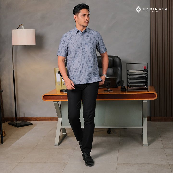 Kemeja Batik Lengan Pendek - Vanaswara Blue