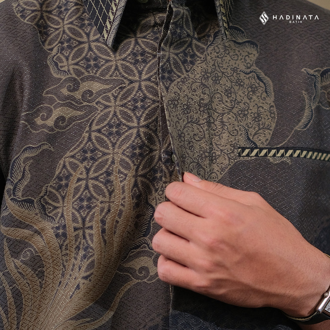 Hadinata Embroidery Batik Kemeja Pendek Dobby Paksi Gandrung Brown
