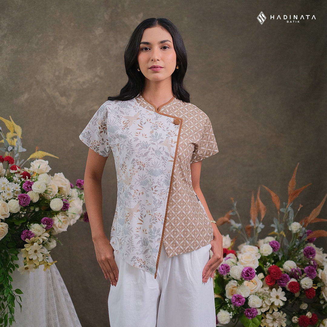 Hadinata Batik Premium Blouse Batik Wanita Lengan Pendek Superfine Widuri White