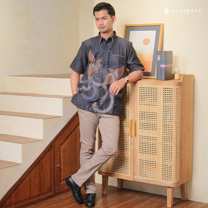 Hadinata Embroidery Batik Kemeja Pendek Dobby Aarush Black