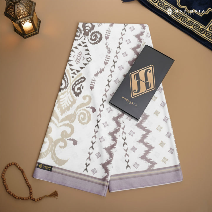 Hadinata Batik Sarung Ayoeb Broken White