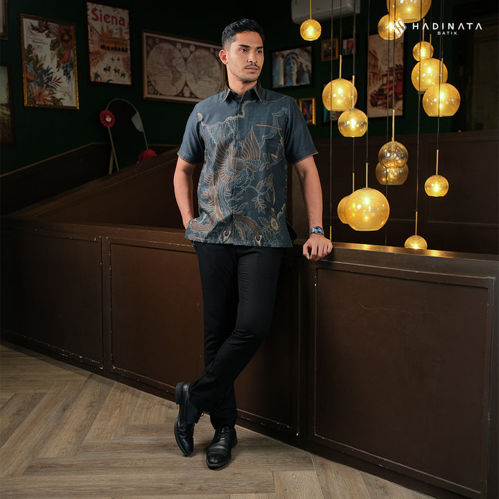 Kemeja Batik Signature Lengan Pendek Dobby - Wirapaksa Navy