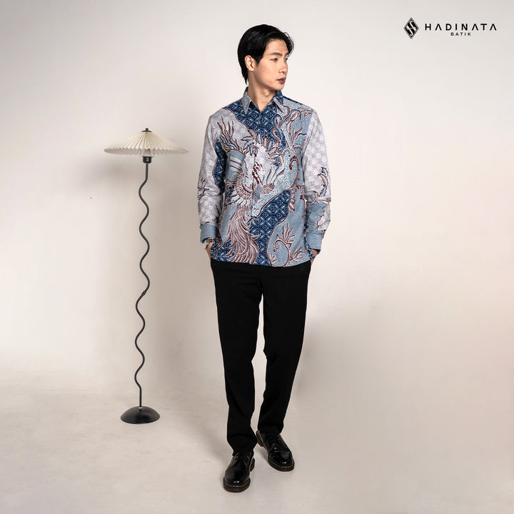 Hadinata Batik Premium Kemeja Batik Pria Lengan Panjang Superfine Furing Bhumi Paksi Blue