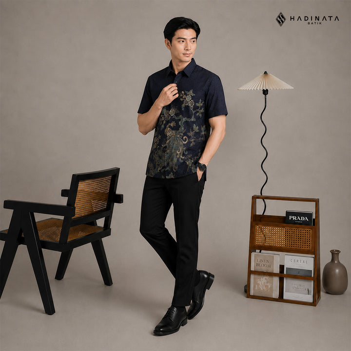 Hadinata Batik Premium Kemeja Batik Pria Lengan Pendek Furing Dobby Luruh Laras Navy