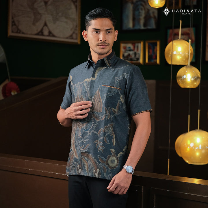 Kemeja Batik Signature Lengan Pendek Dobby - Wirapaksa Navy
