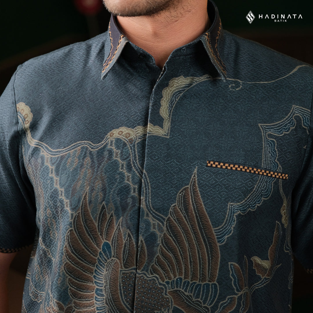 Kemeja Batik Signature Lengan Pendek Dobby - Wirapaksa Navy