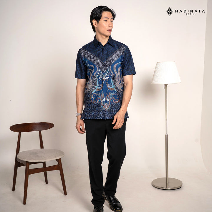 Hadinata Batik Premium Kemeja Batik Pria Lengan Pendek Superfine Himaira Blue
