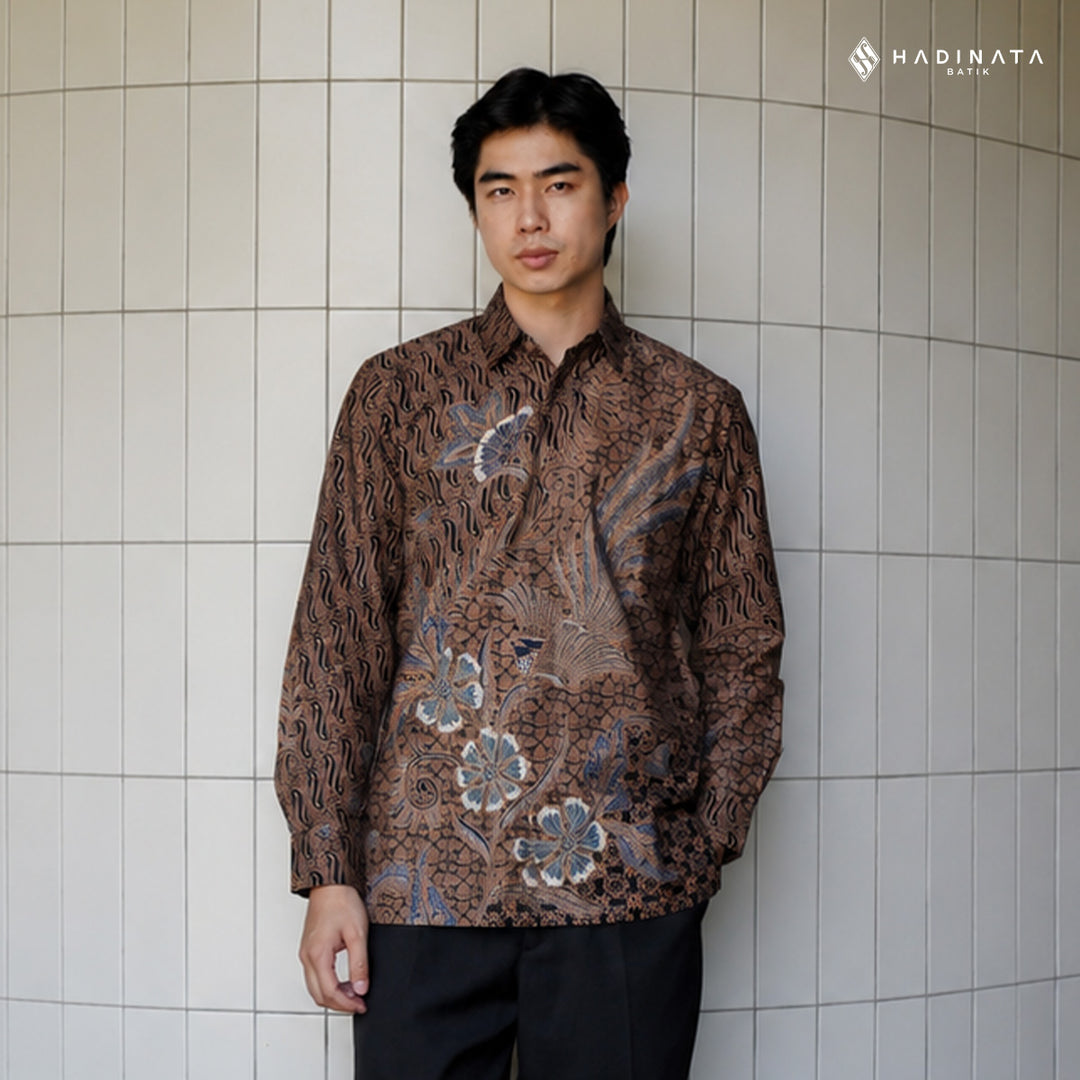 Hadinata Batik Premium Kemeja Batik Pria Lengan Panjang Superfine Furing Akandra Brown