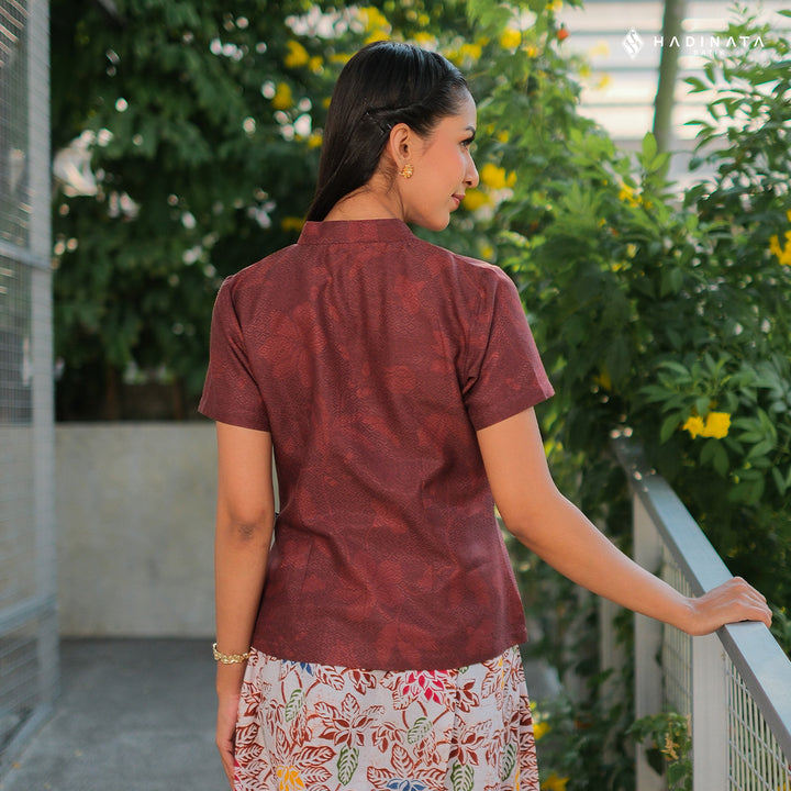 Hadinata Batik Wanita Premium Kebaya Dobby Lengan Pendek Lir Sasmita Maroon