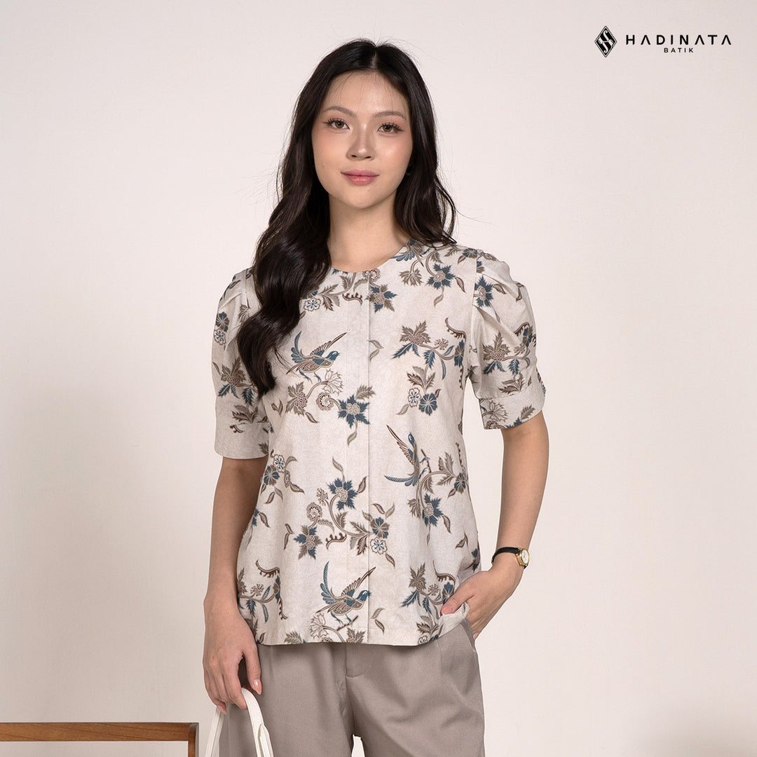 Hadinata Batik Premium Blouse Batik Wanita Lengan Pendek Superfine Rinanti Cream