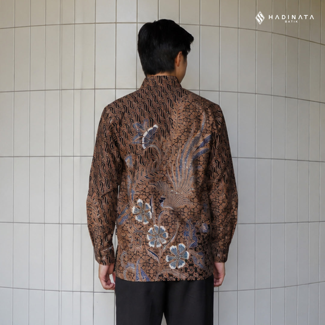 Hadinata Batik Premium Kemeja Batik Pria Lengan Panjang Superfine Furing Akandra Brown
