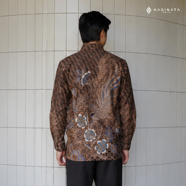 Hadinata Batik Premium Kemeja Batik Pria Lengan Panjang Superfine Furing Akandra Brown