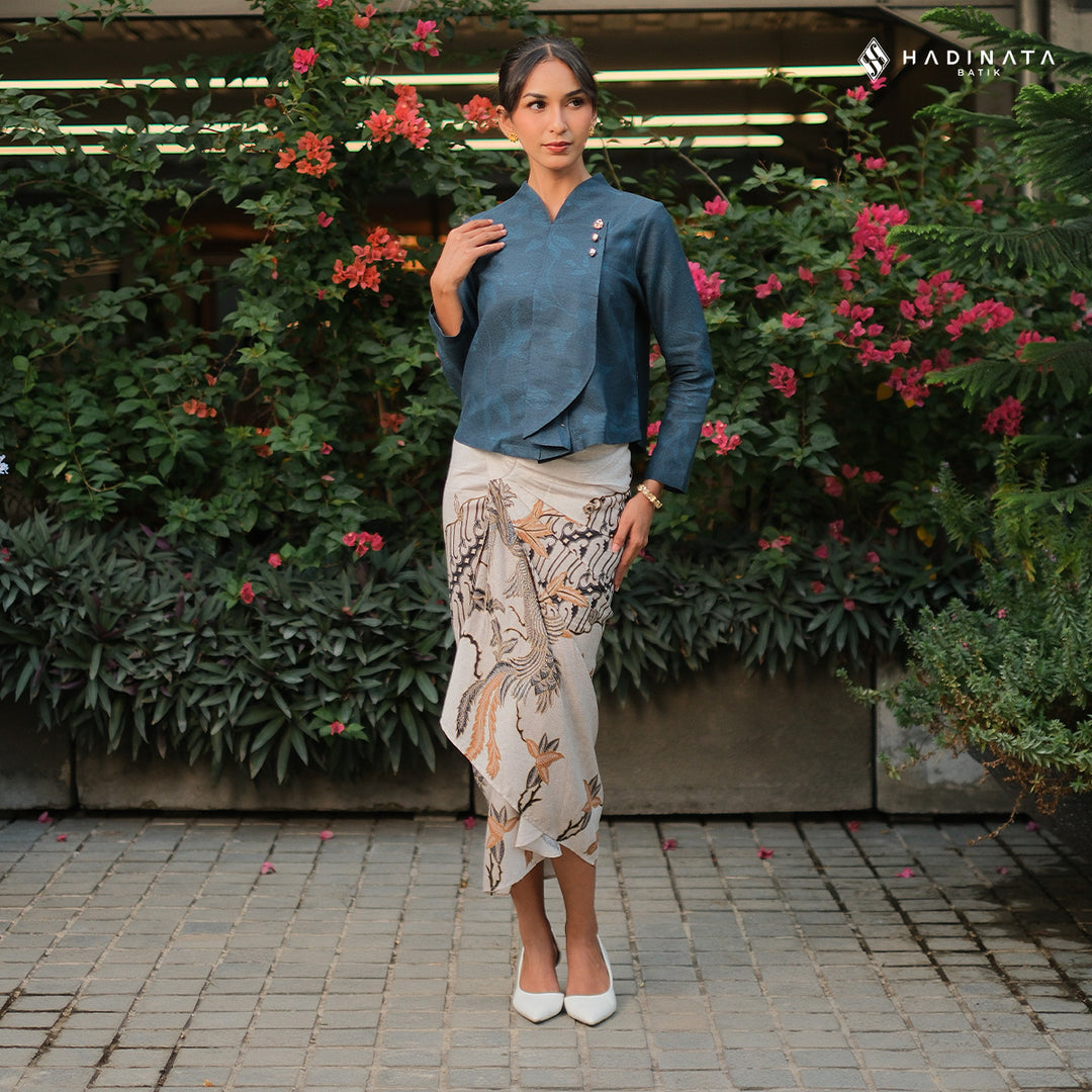 Hadinata Batik Wanita Premium Kebaya Dobby Lengan Panjang Lir Sasmita Navy