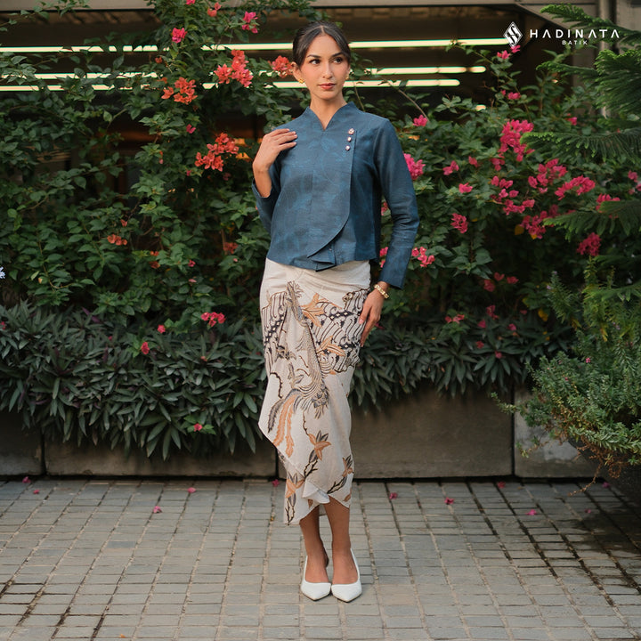 Hadinata Batik Wanita Premium Kebaya Dobby Lengan Panjang Lir Sasmita Navy
