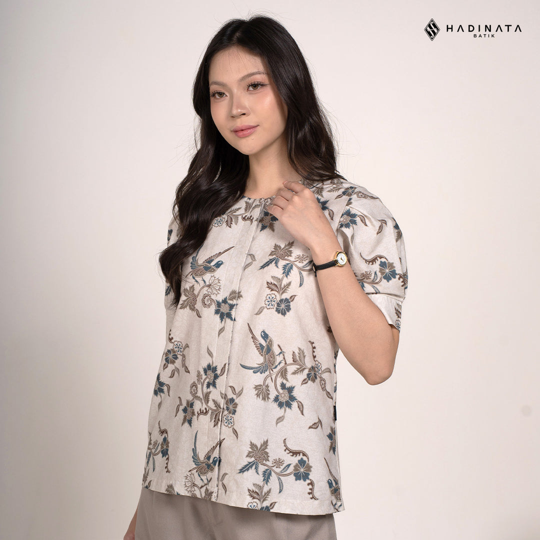 Hadinata Batik Premium Blouse Batik Wanita Lengan Pendek Superfine Rinanti Cream