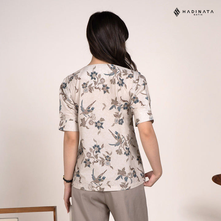 Hadinata Batik Premium Blouse Batik Wanita Lengan Pendek Superfine Rinanti Cream