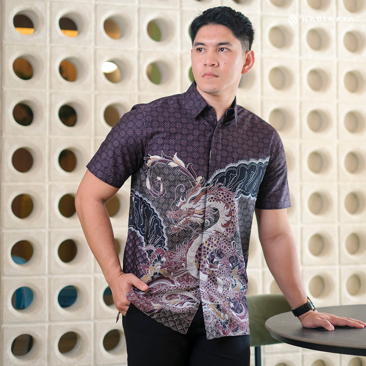 Hadinata Batik Premium Kemeja Batik Pria Lengan Pendek Superfine Vasuki Maroon