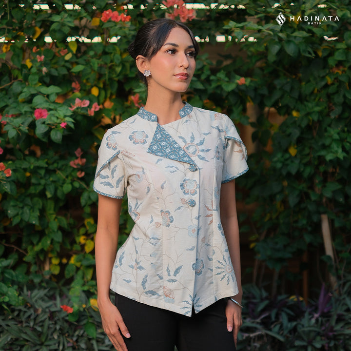 Hadinata Batik Premium Blouse Batik Wanita Lengan Pendek Superfine Sherenia Cream
