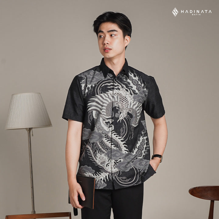 Hadinata Batik Premium Kemeja Batik Pria Lengan Pendek Superfine Bhawana Black