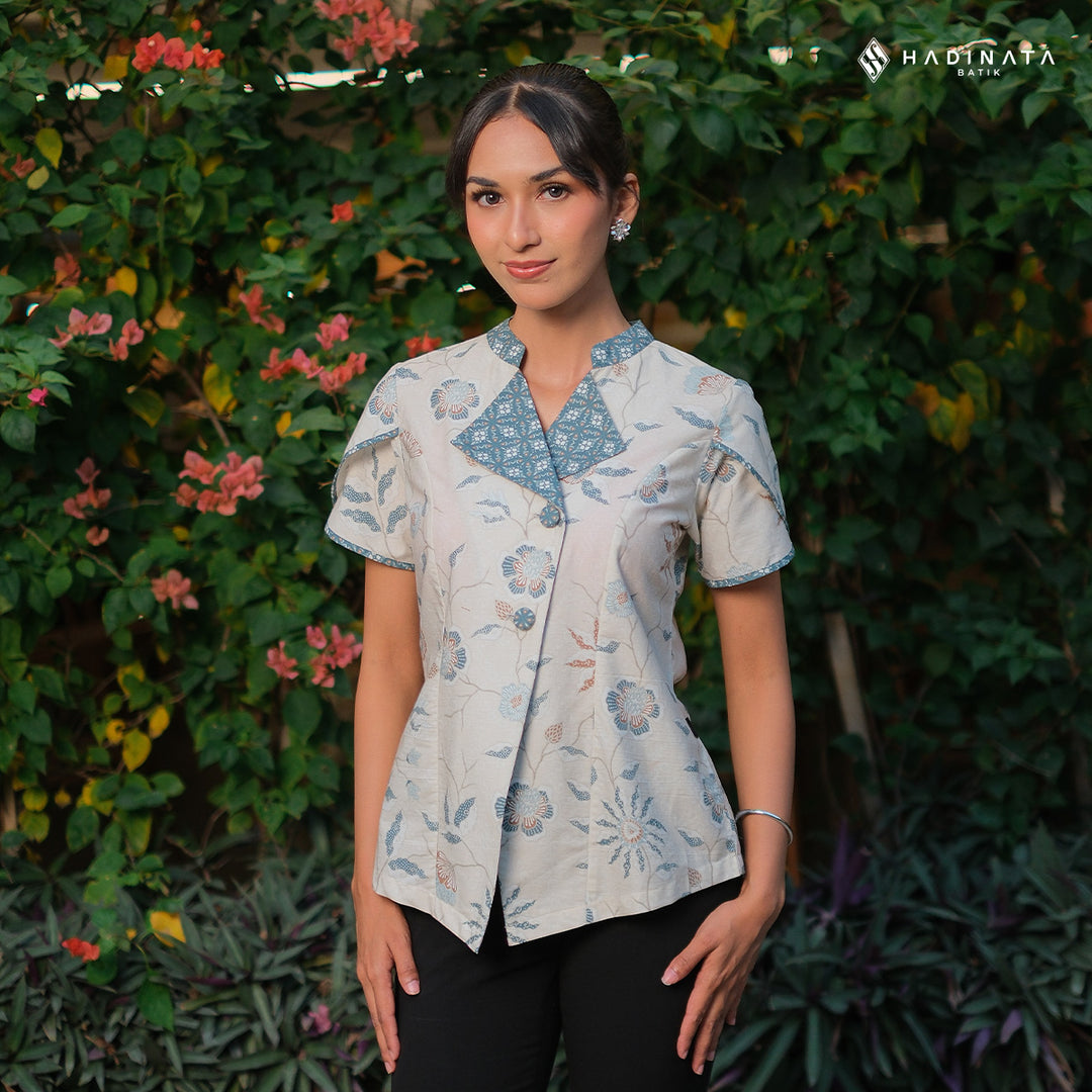 Hadinata Batik Premium Blouse Batik Wanita Lengan Pendek Superfine Sherenia Cream