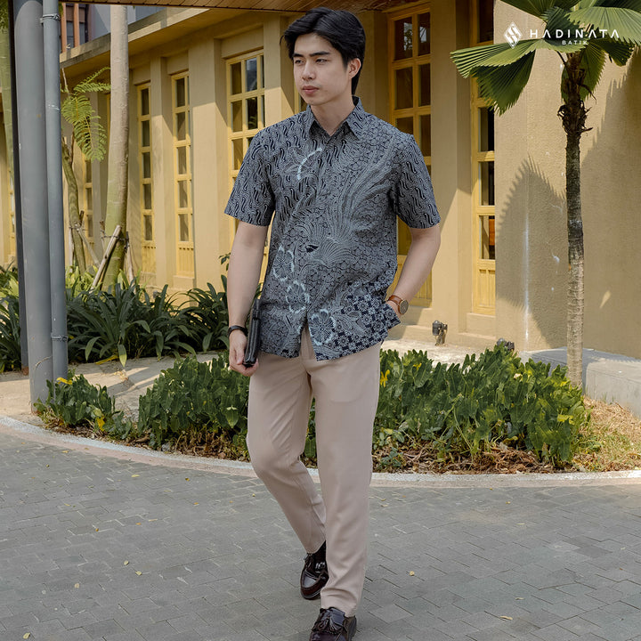 Hadinata Batik Premium Kemeja Batik Pria Lengan Pendek Superfine Akandra Black