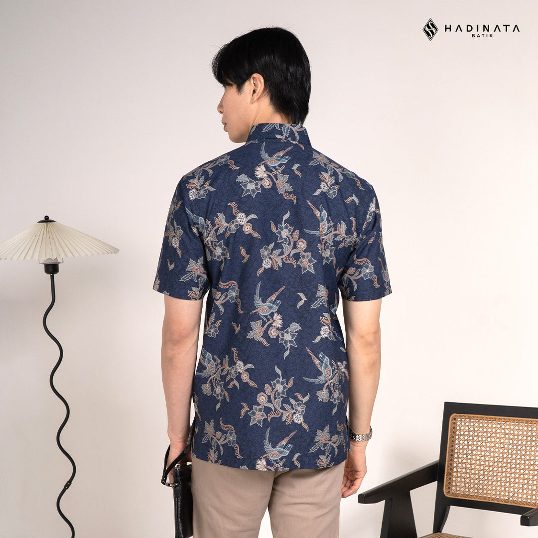 Hadinata Batik Premium Pria Kemeja Pendek Slim Fit Superfine Rinanti Navy