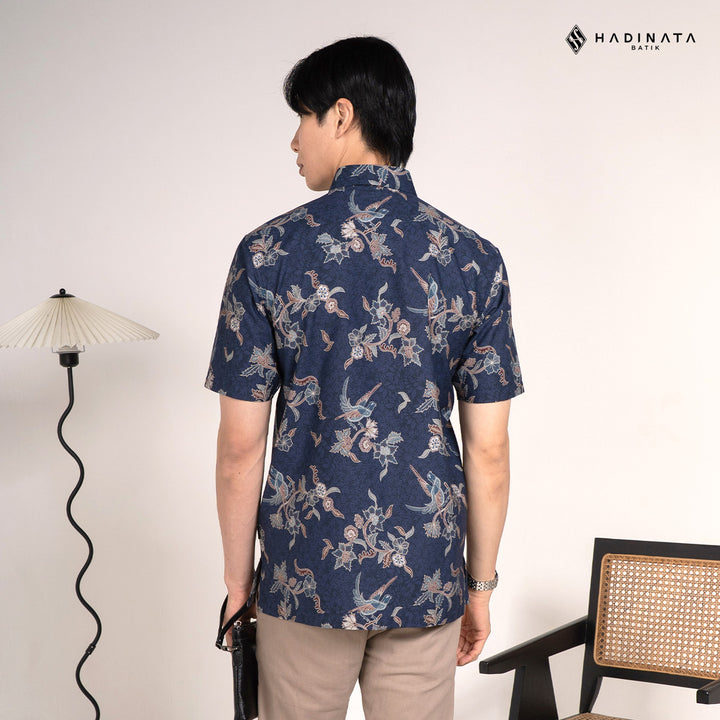 Hadinata Batik Premium Pria Kemeja Pendek Slim Fit Superfine Rinanti Navy