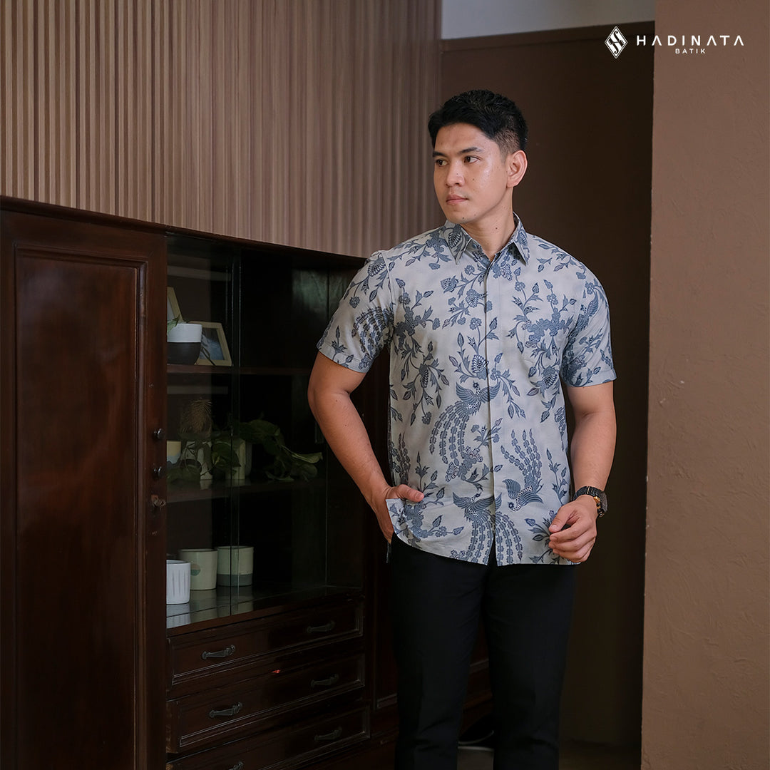 Hadinata Batik Premium Kemeja Batik Pria Lengan Pendek Superfine Wihangga Blue