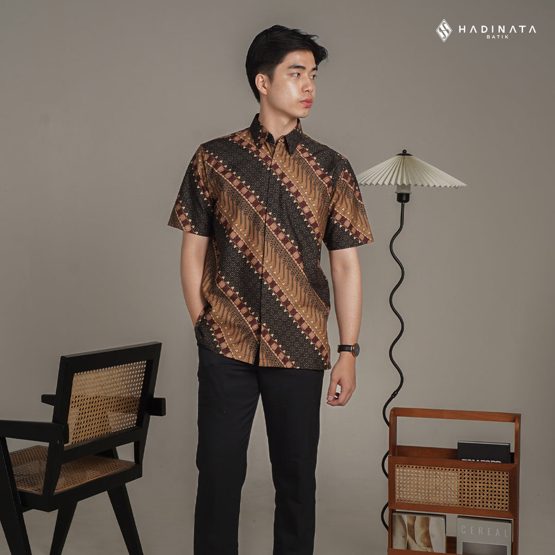Hadinata Batik Premium Kemeja Batik Pria Lengan Pendek Superfine Sarkara Sogan