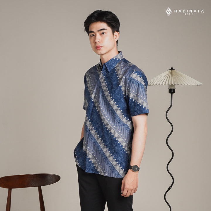 Hadinata Batik Premium Kemeja Batik Pria Lengan Pendek Superfine Sarkara Navy