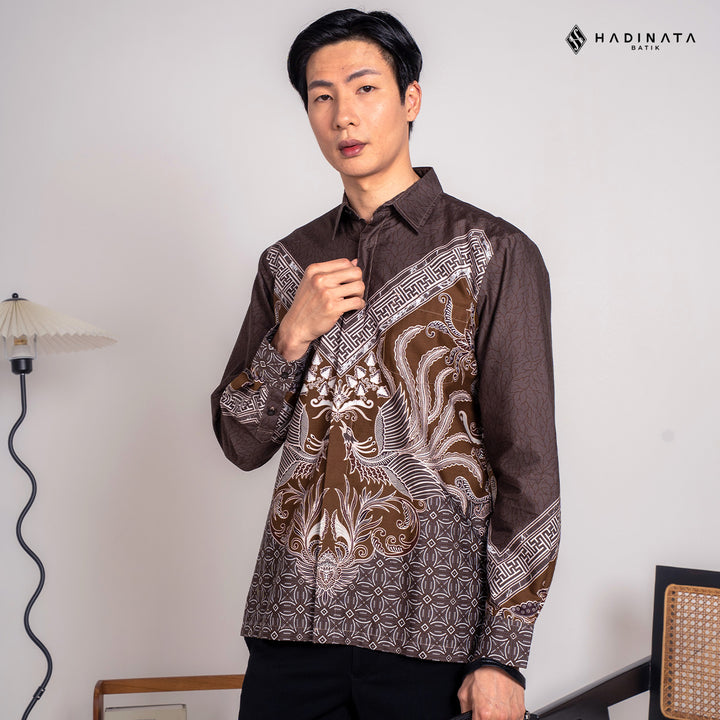 Hadinata Batik Premium Kemeja Batik Pria Lengan Panjang Superfine Furing Himaira Brown